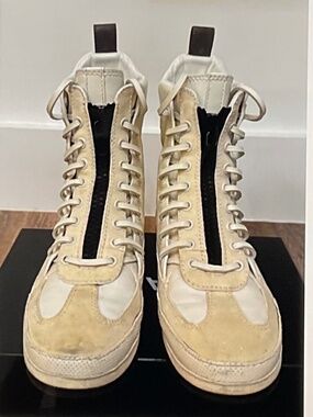 Louis Vuitton Palm Canyon Desert Laureate Combat Boots Calfskin Leather.